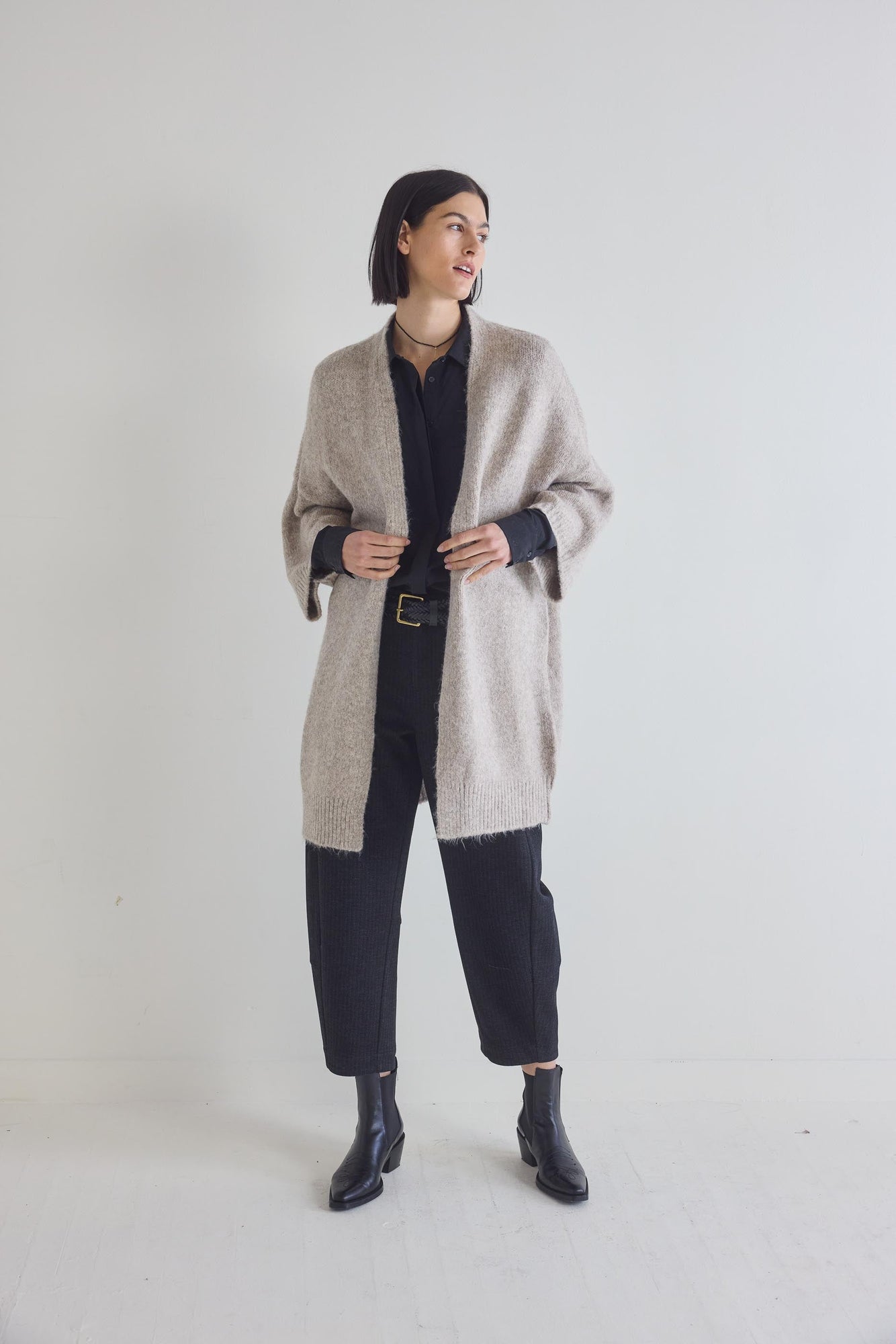 The Light Poplin Classic Blouse | Black