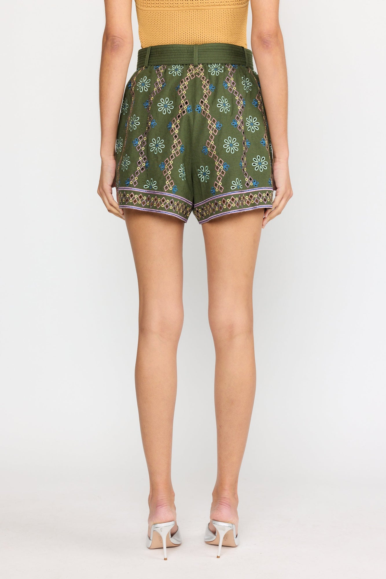 Bennet Short | Capri Olive