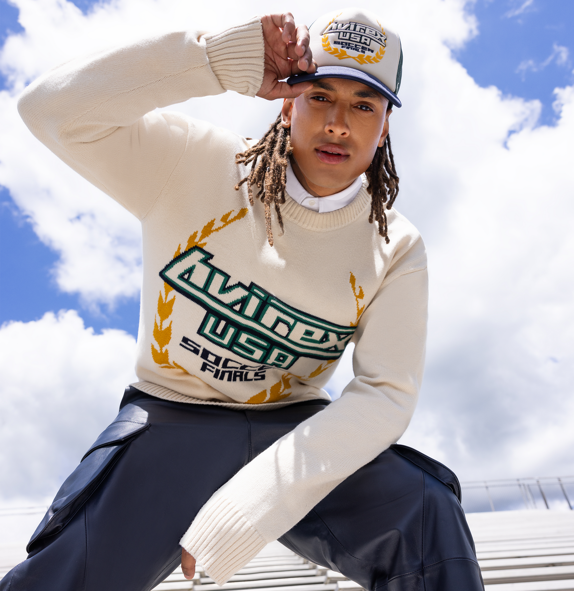 Soccer League Sweater | Snow White