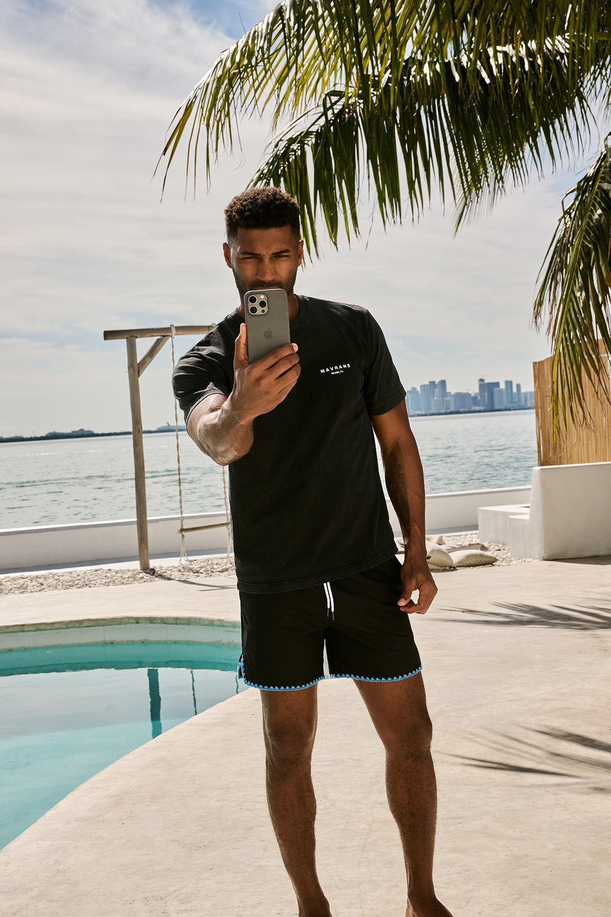 Graphite Heritage T-shirt | Black