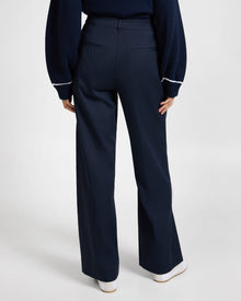 Womens | Lyocell Pleated Trouser | Noir Navy