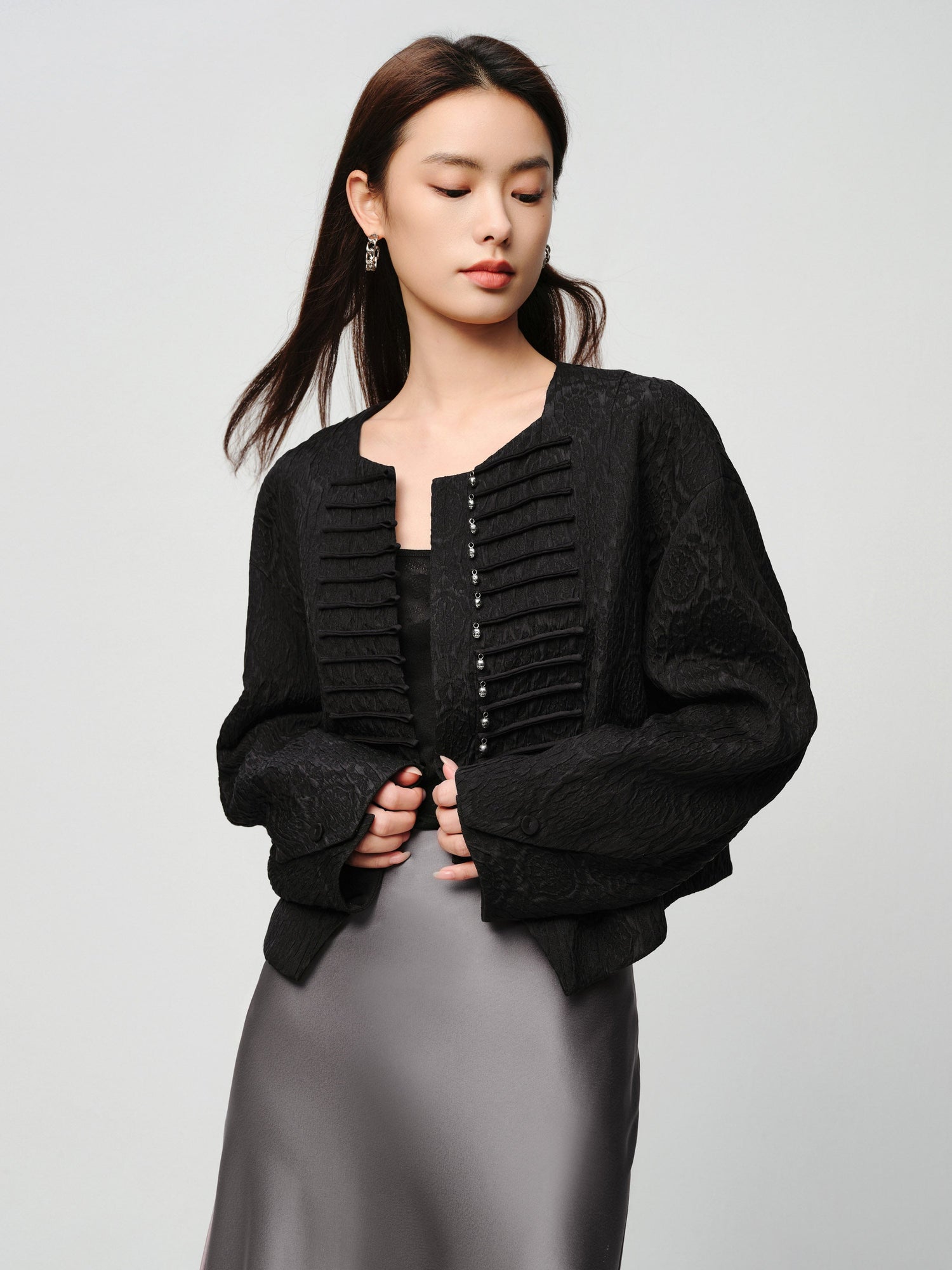 Mulberry Silk Wool Jacquard Frog Button Jacket | Black