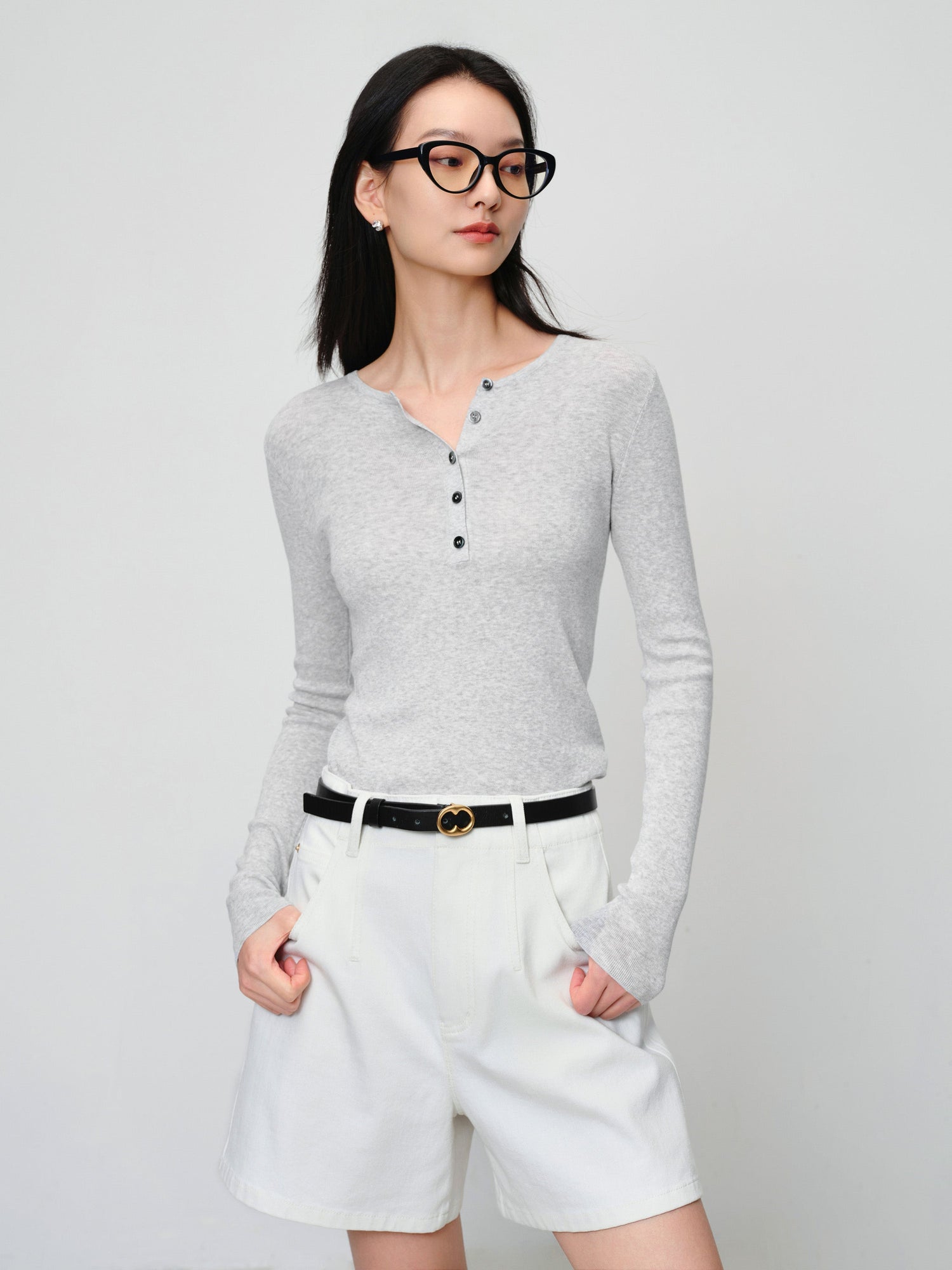 Slim round neck knit base sweater | Grey