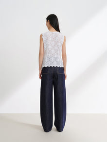 Straight-Cut Lace Vest | White