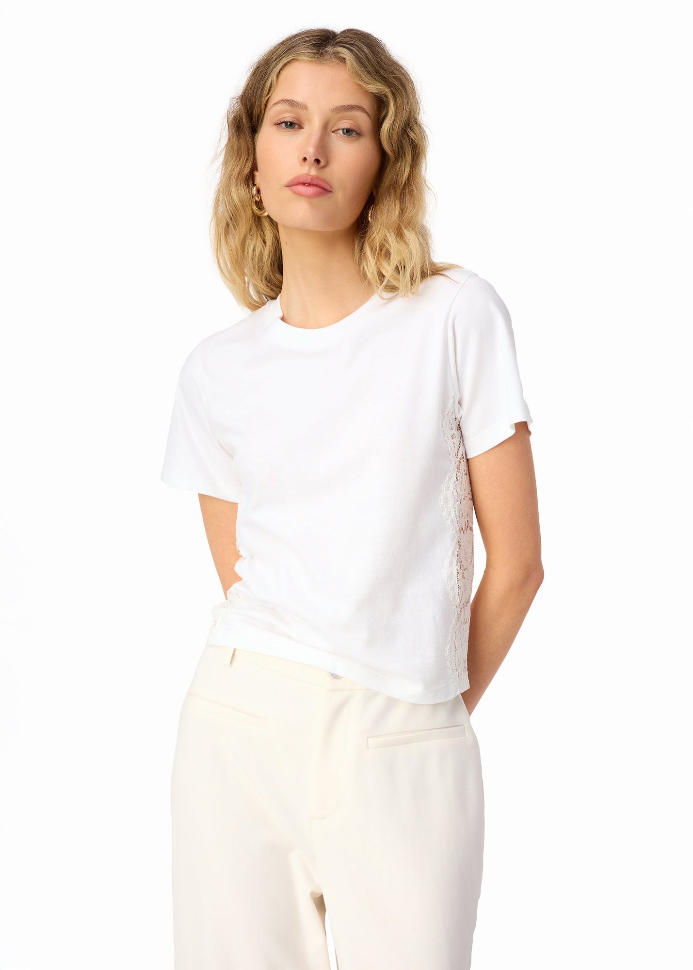 Ebra Cotton Tee | White