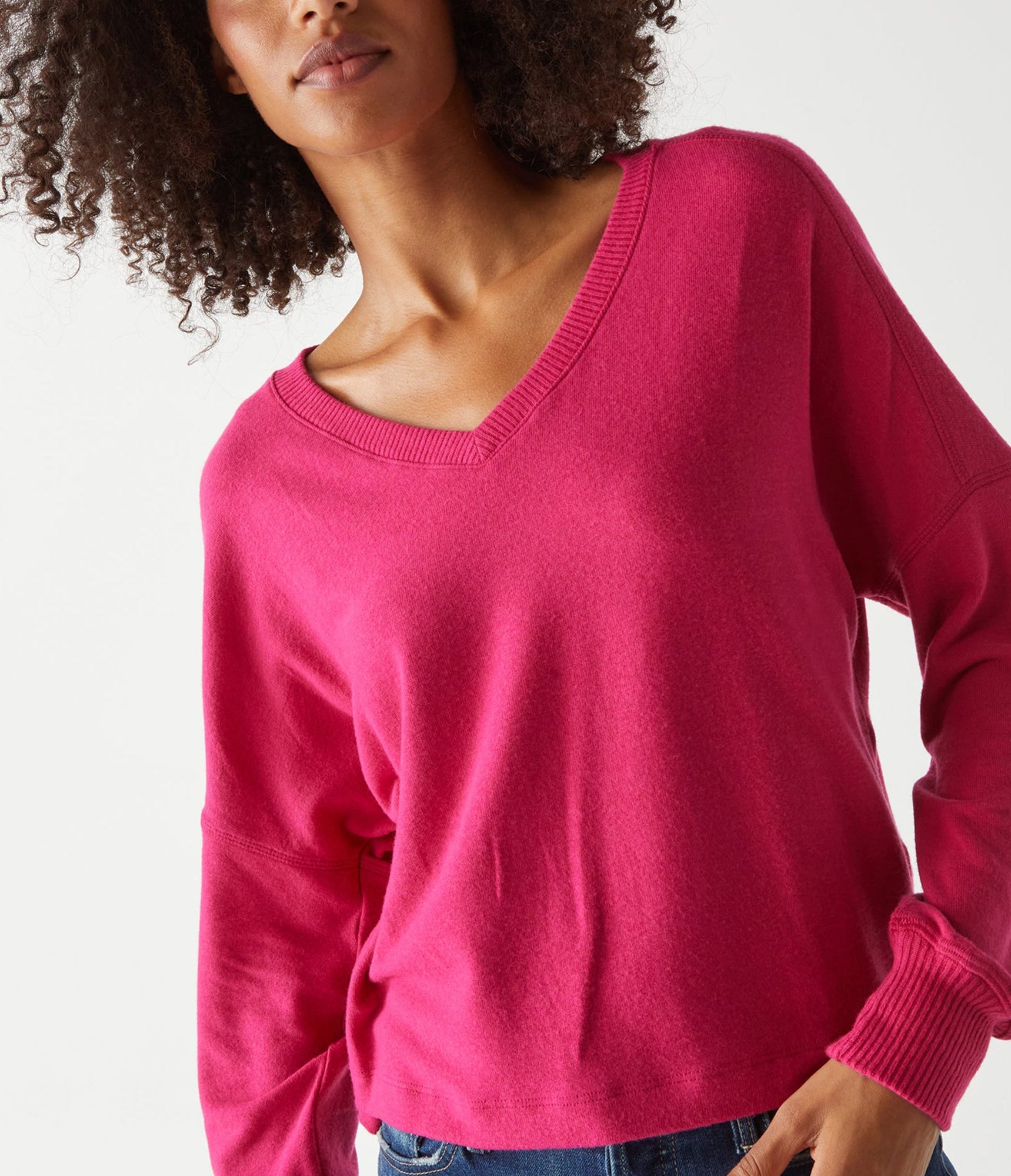 Vic V-Neck Pullover | Dark Voltage