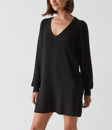 Trisha V-Neck Dress | Black
