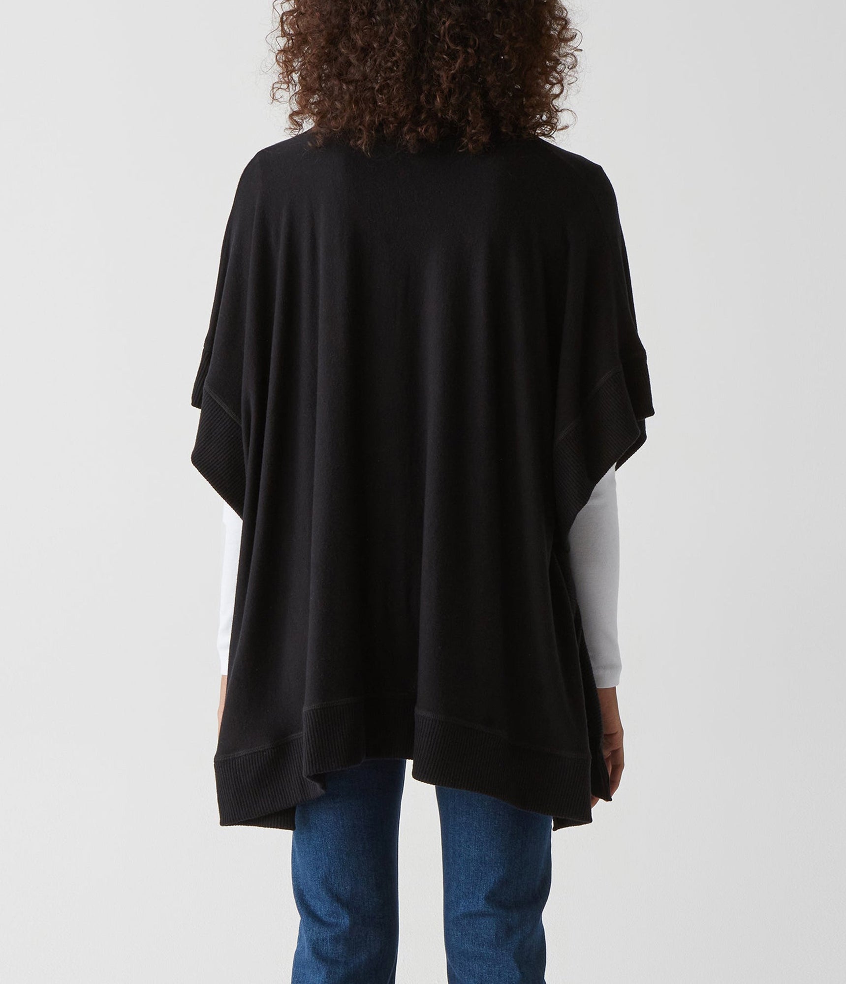 Steph Mock Neck Poncho | Black