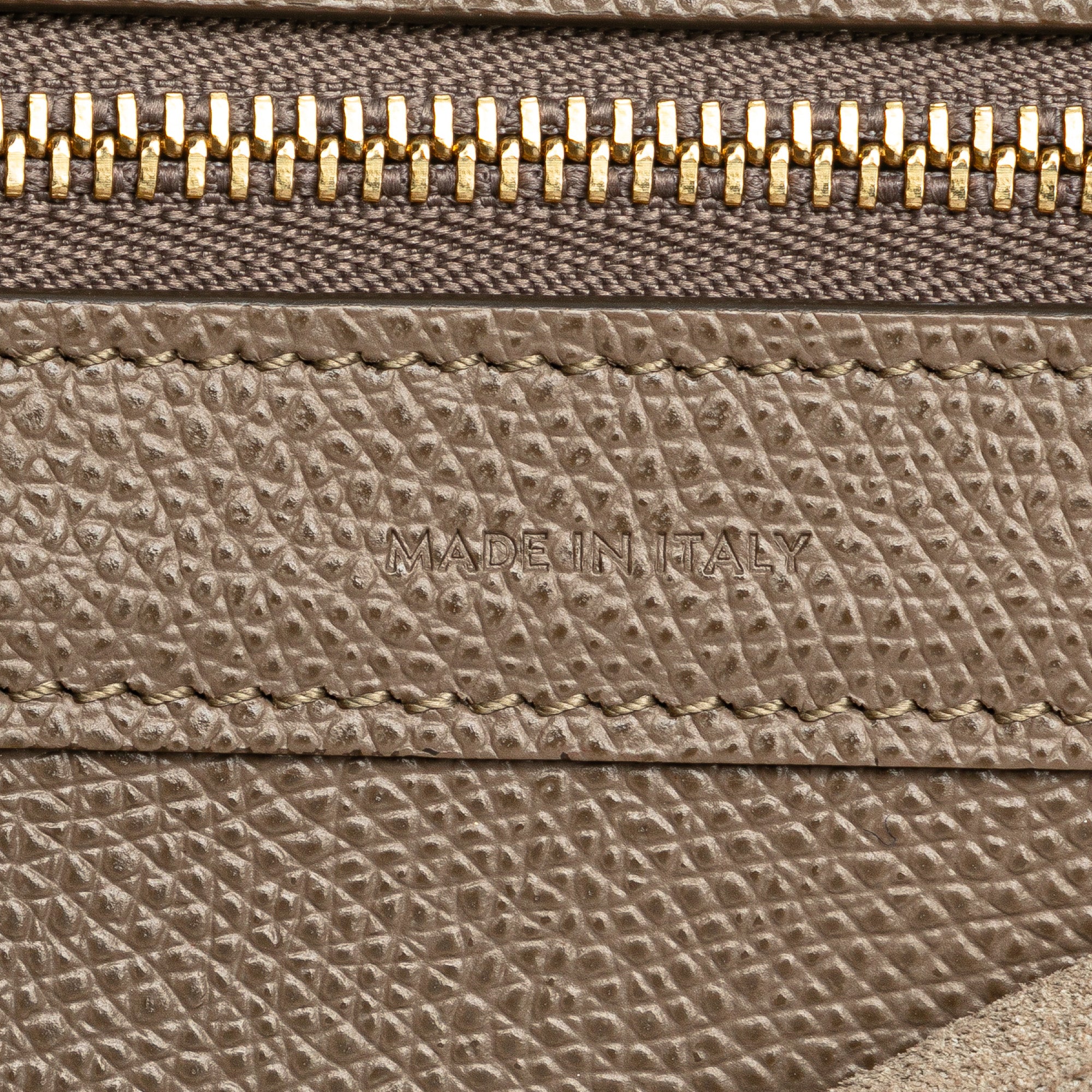 Celine | Pre-Owned Small Grained Calfskin Vertical Cabas Satchel | Brown/Beige