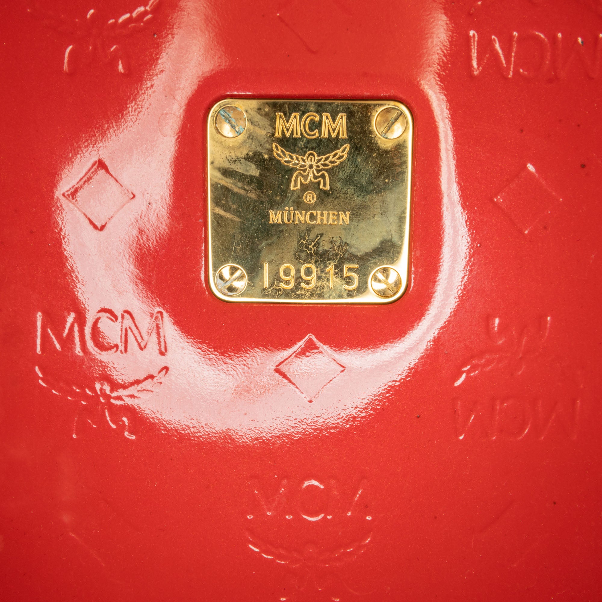 MCM | Pre-Owned Visetos Patent Handbag | Red