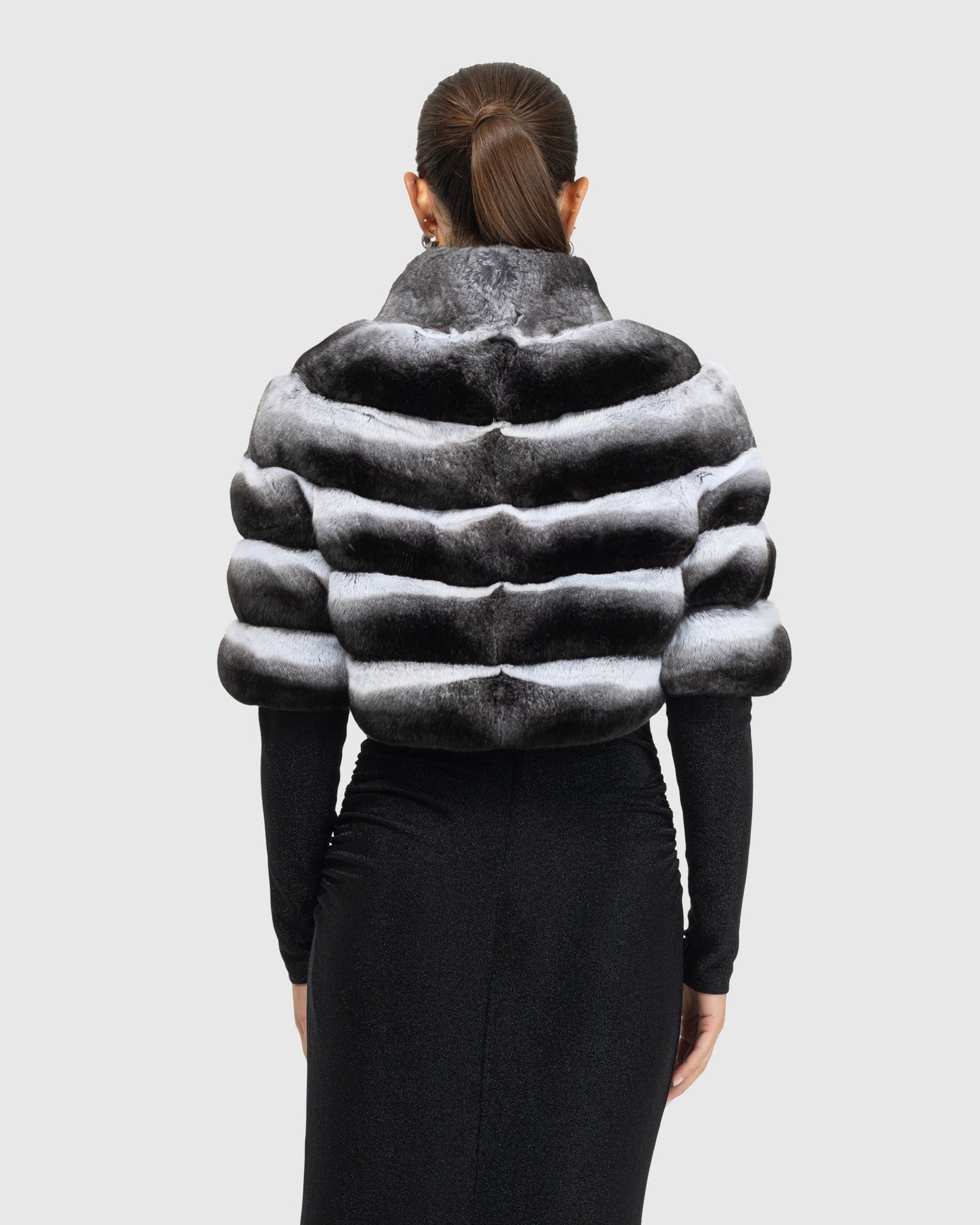 Horizontal Chinchilla Bolero With Cropped Sleeves | Gray