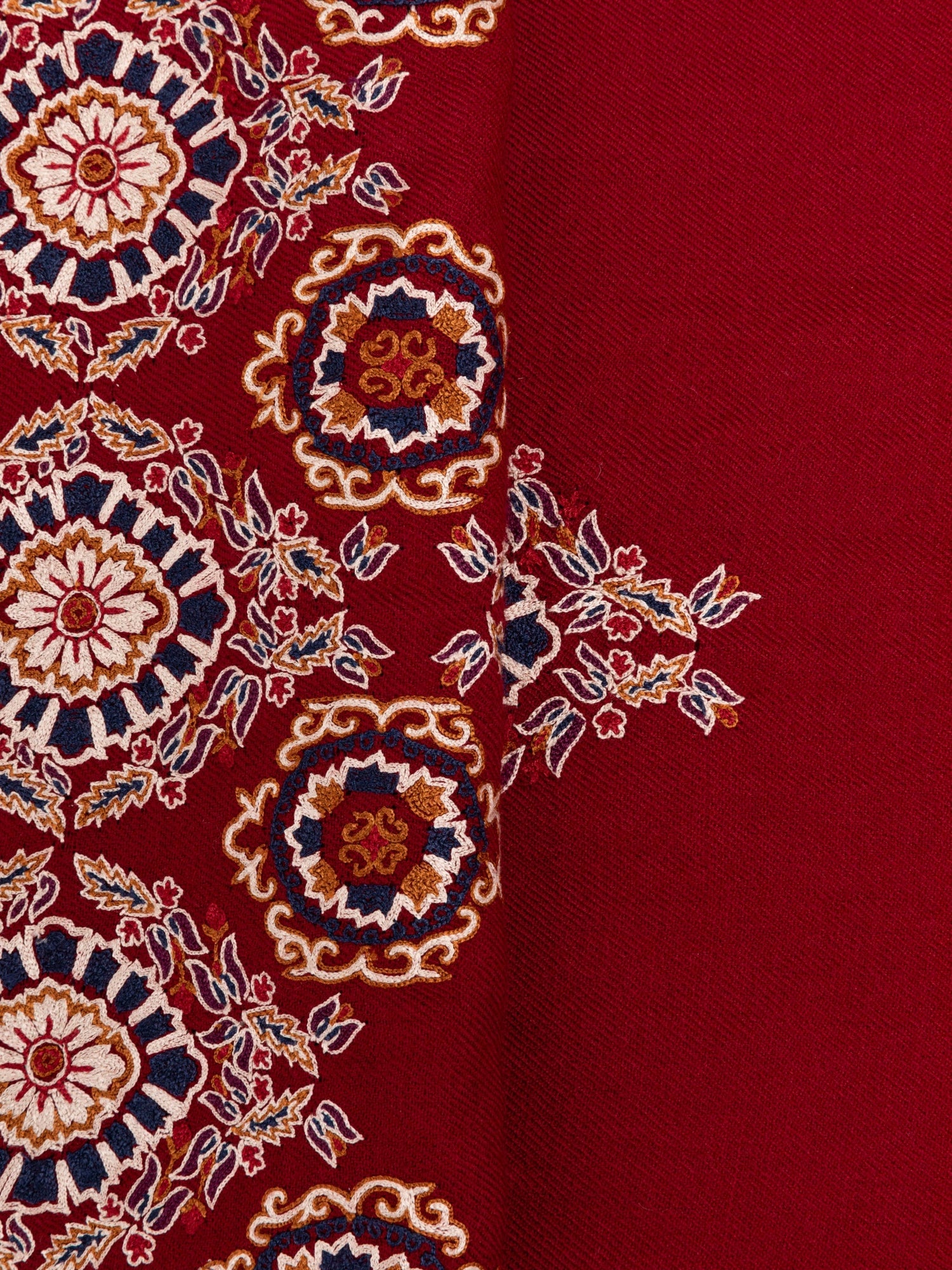 Embroidered Cashmere Scarf | Maroon