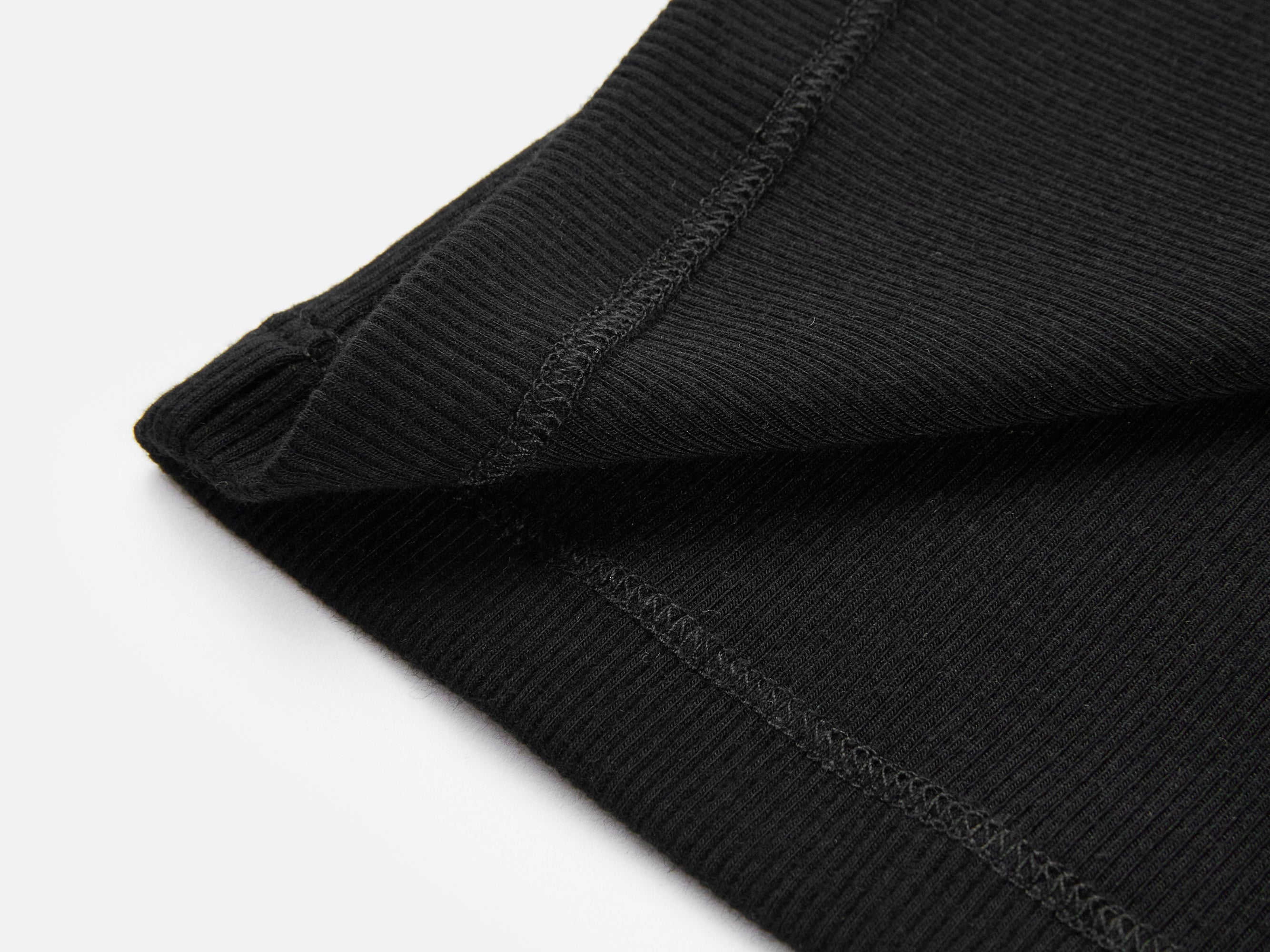 Cotton U Short-Sleeve Tee | Black