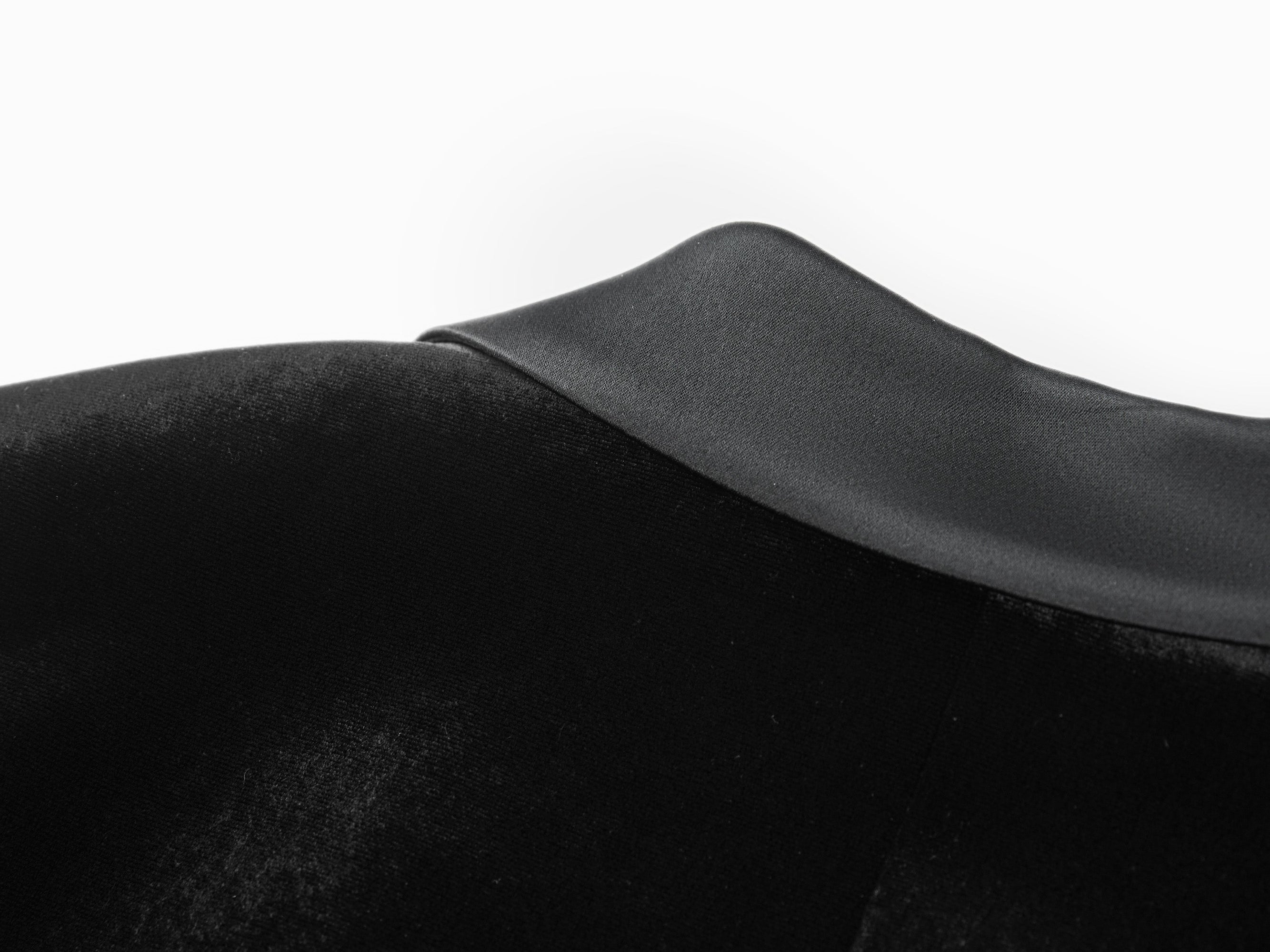 Structured Velvet Blazer | Black