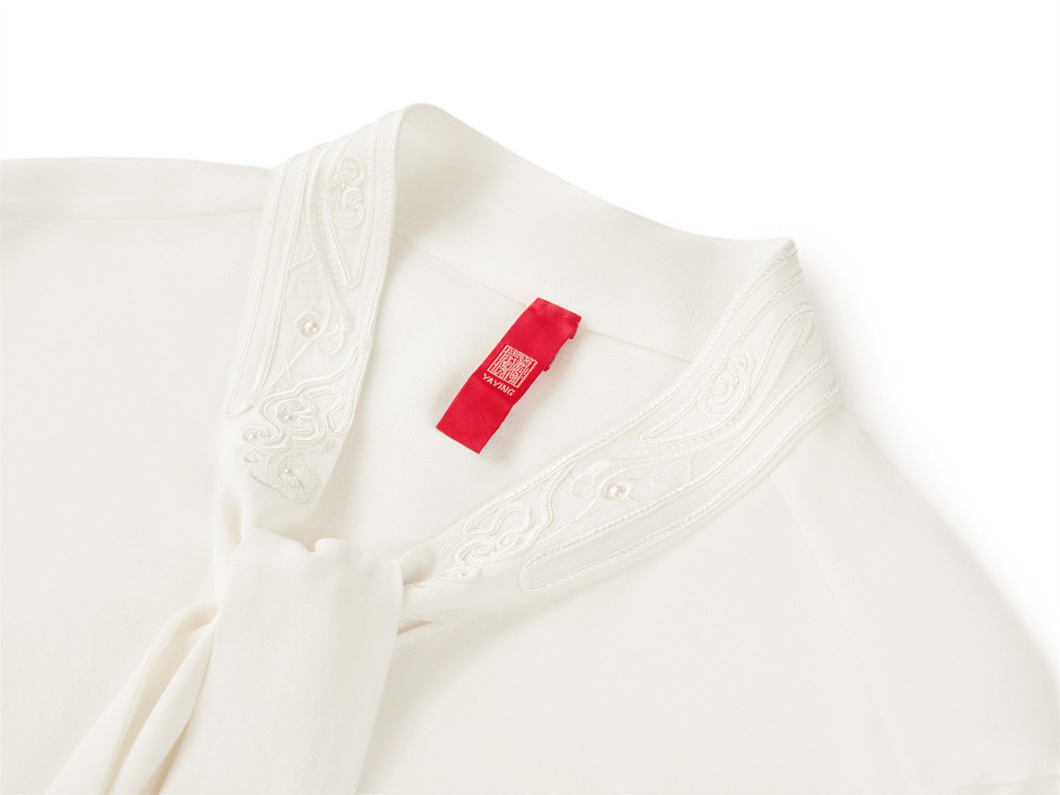 Silk Ribbon Embroidery Collar Shirt | White