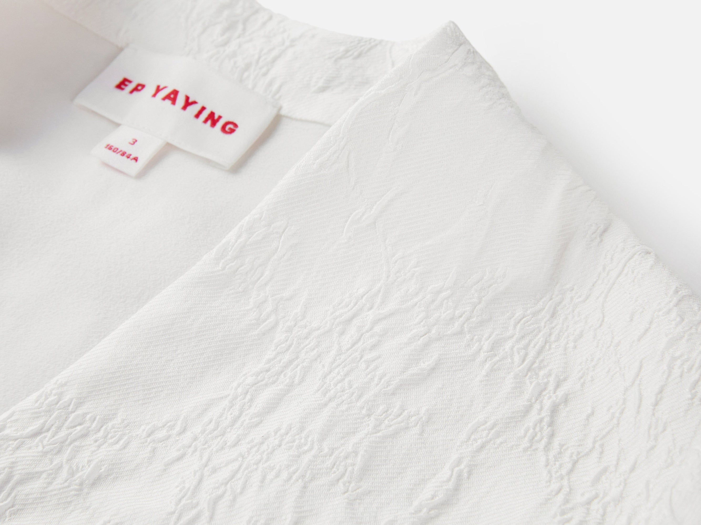 Mulberry Silk V-Neck Jacquard Jacket | White