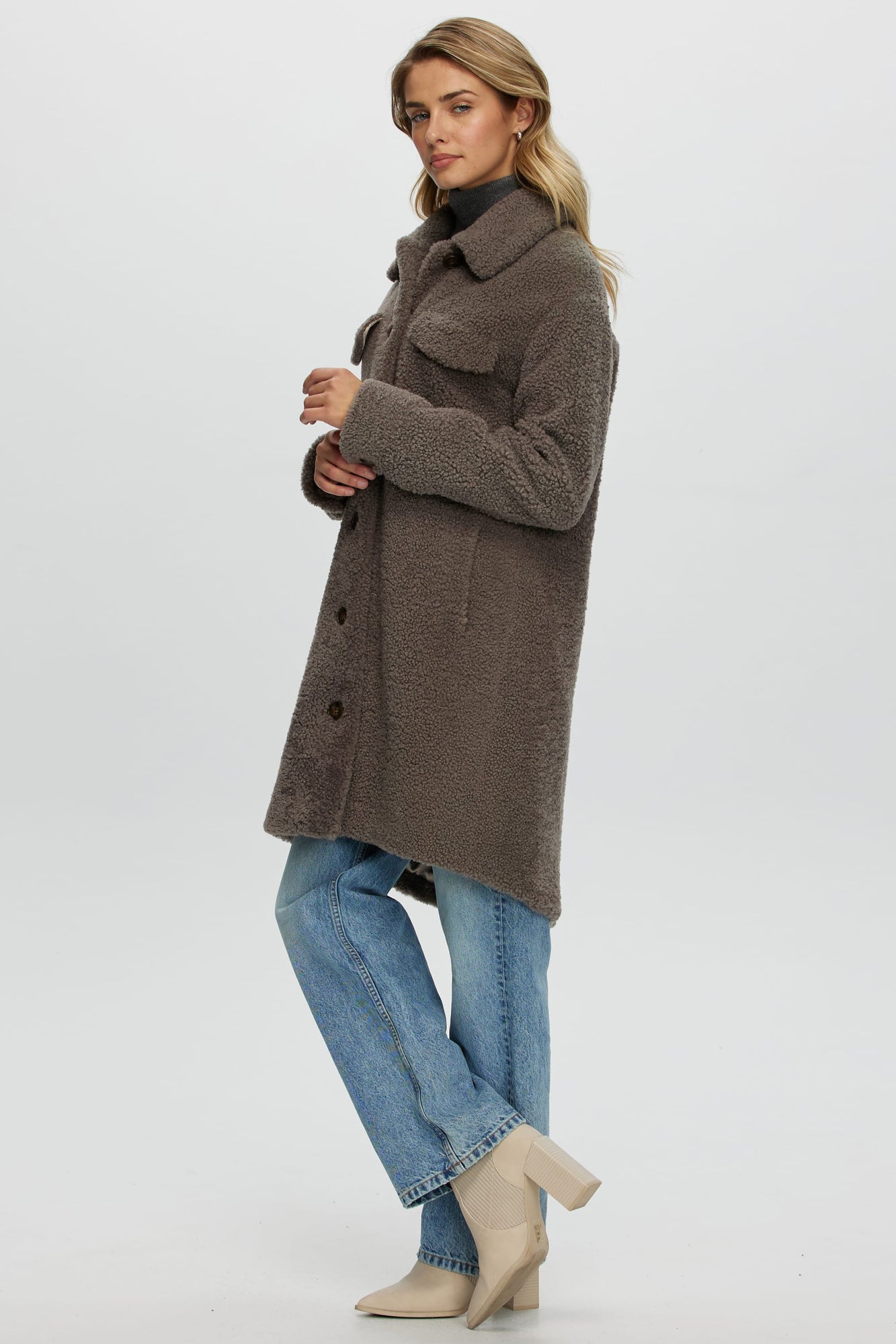 Curly Shearling Lamb Short Coat, Belt | Women | Ash Gray