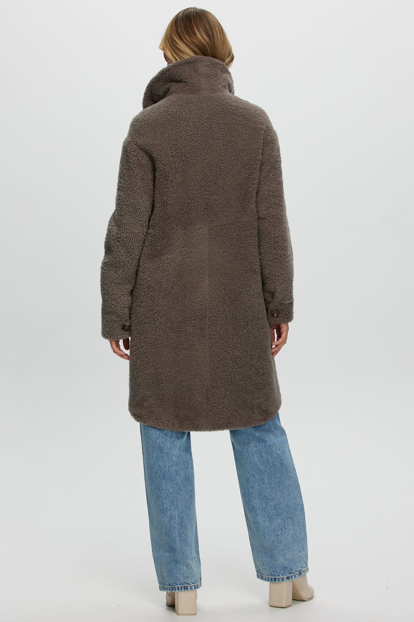 Curly Shearling Lamb Short Coat, Belt | Women | Ash Gray