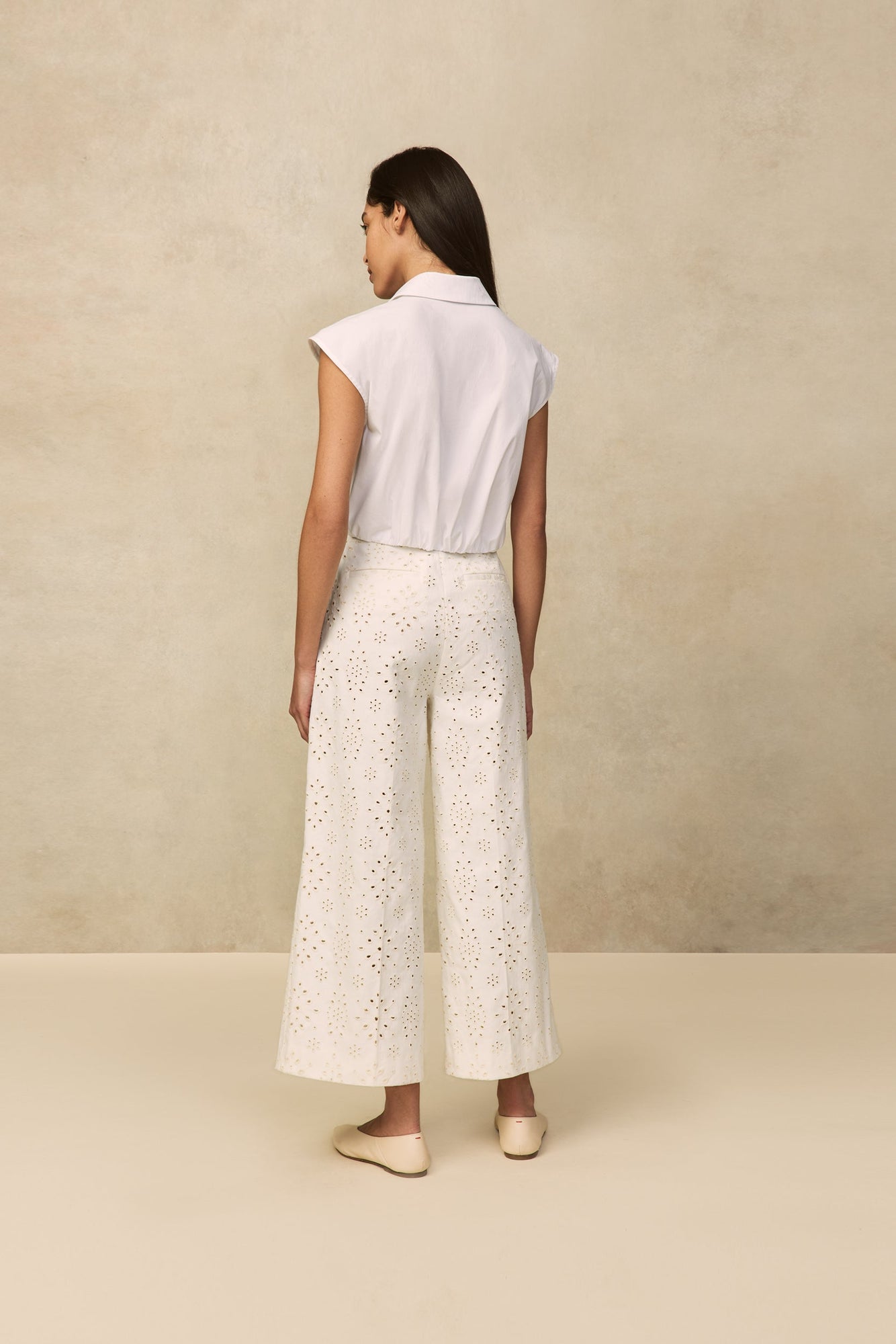 Cotton Eyelet Cropped Pant | Ivory