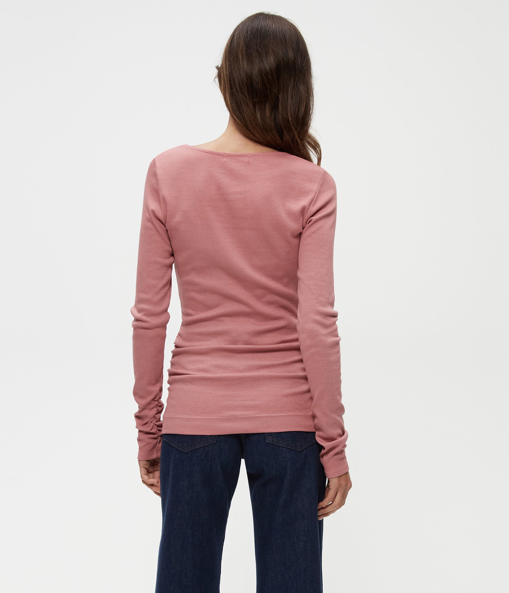 Clarke Knife Neck Ruched Tee | Berrywood