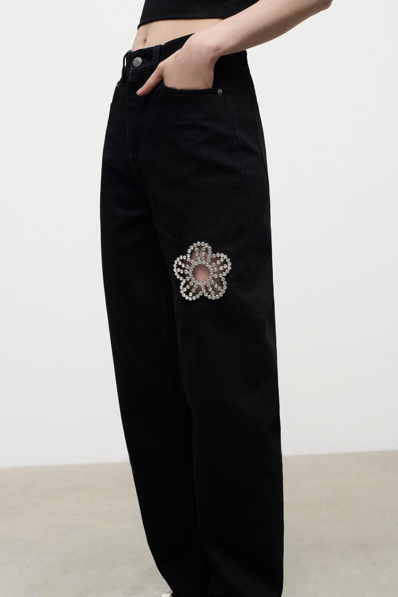 Crystal Flower Jean | Black