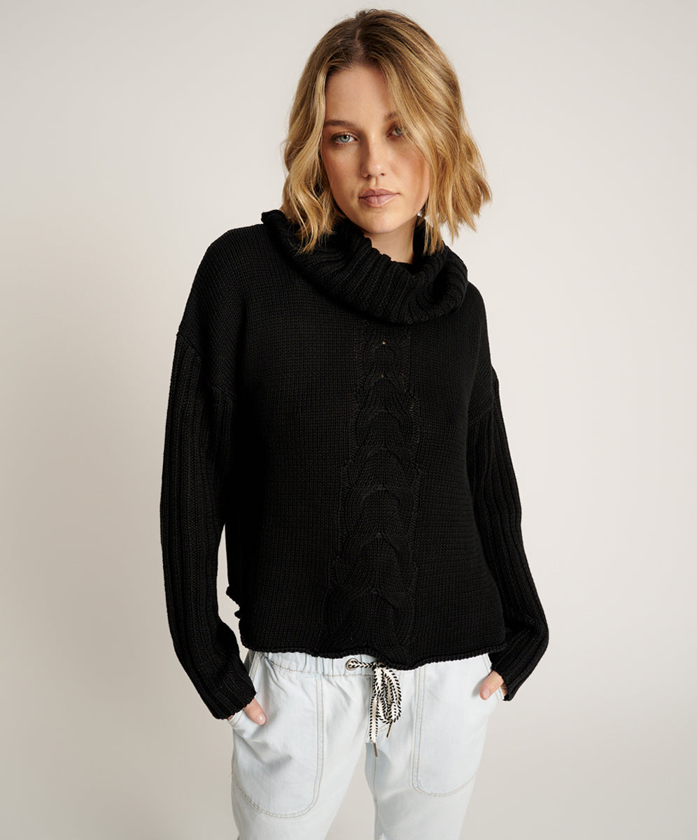 Classic Chunky Roll Neck Knit Sweater | Black