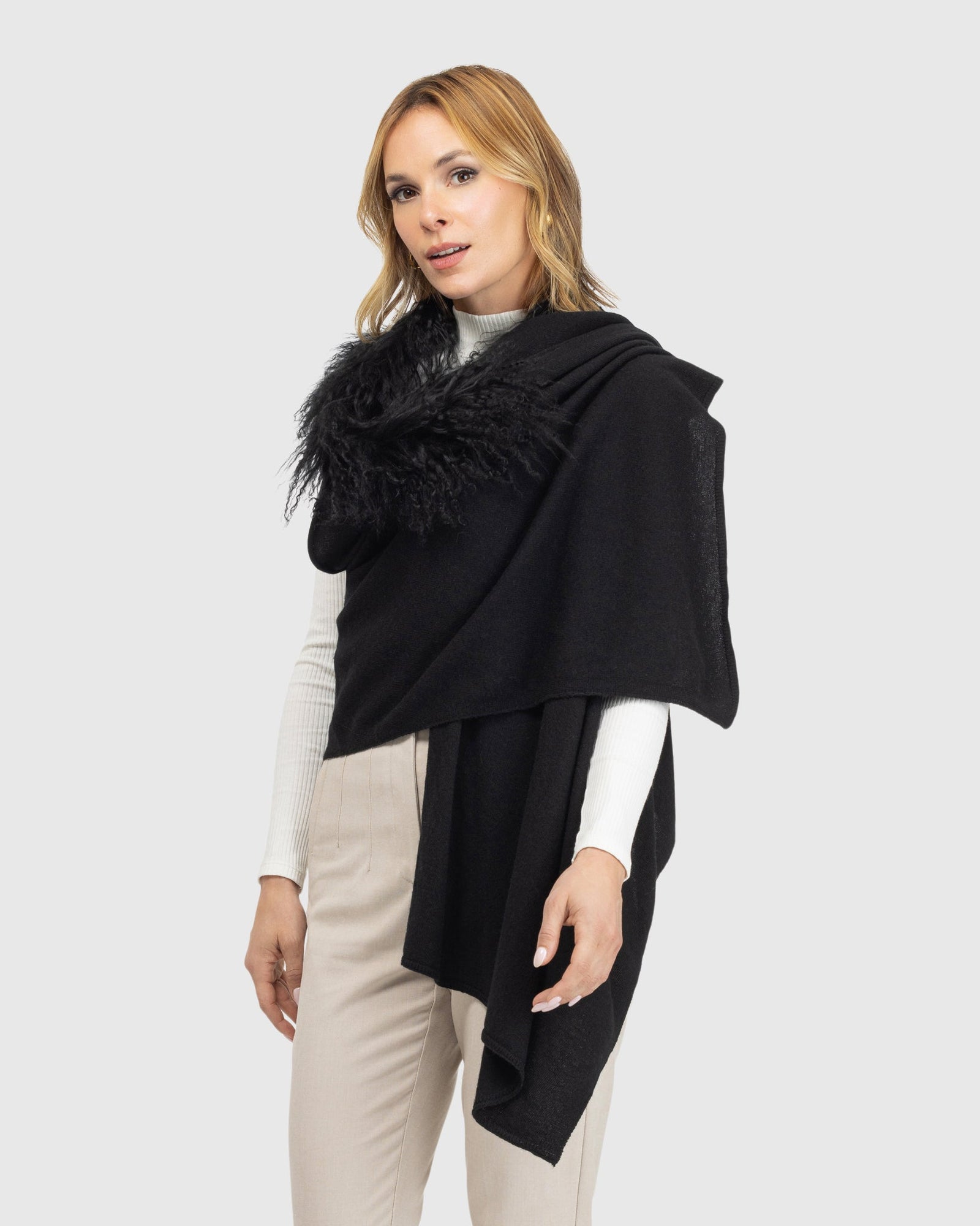 Select Cashmere And Merino Wool Blend Vest With Select Mongolian Lamb Trim | Black