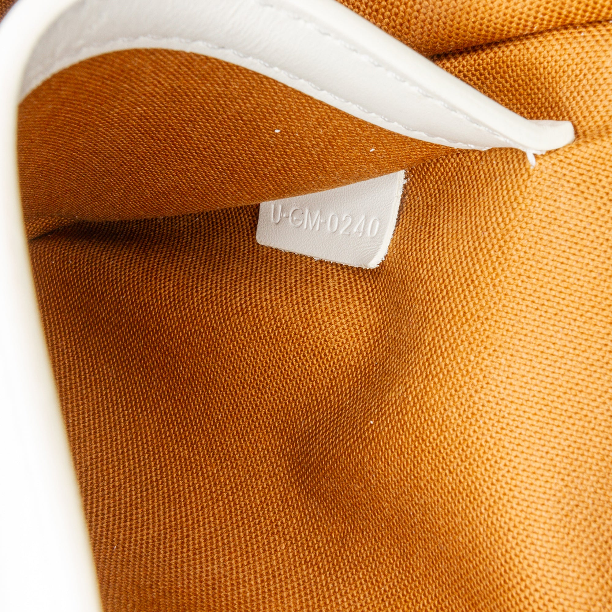 Celine | Pre-Owned Medium Triomphe Coated Canvas Folco Crossbody - I | White/Dark Brown