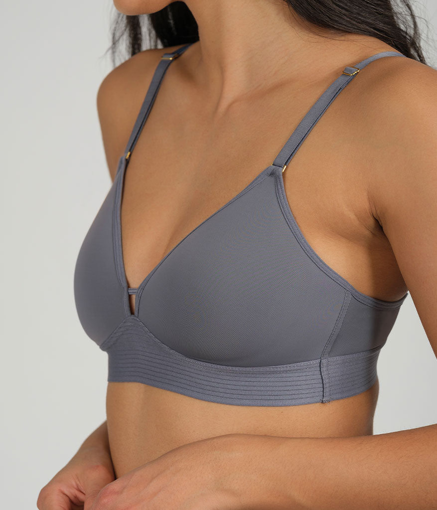 The Spacer Bra | Smoke