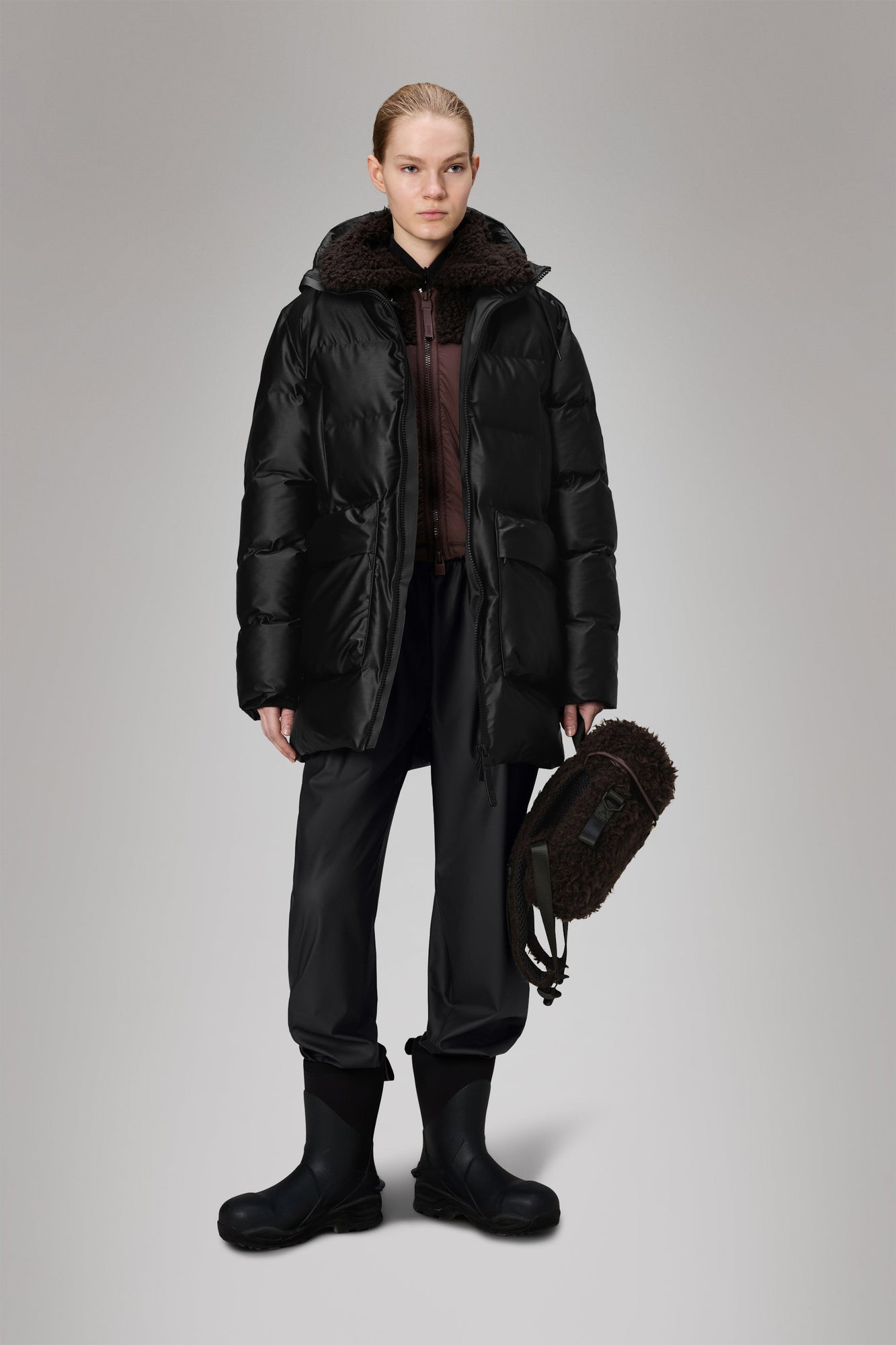 RAINS Alta Long Puffer Cargo Jacket Black Grain Jacket