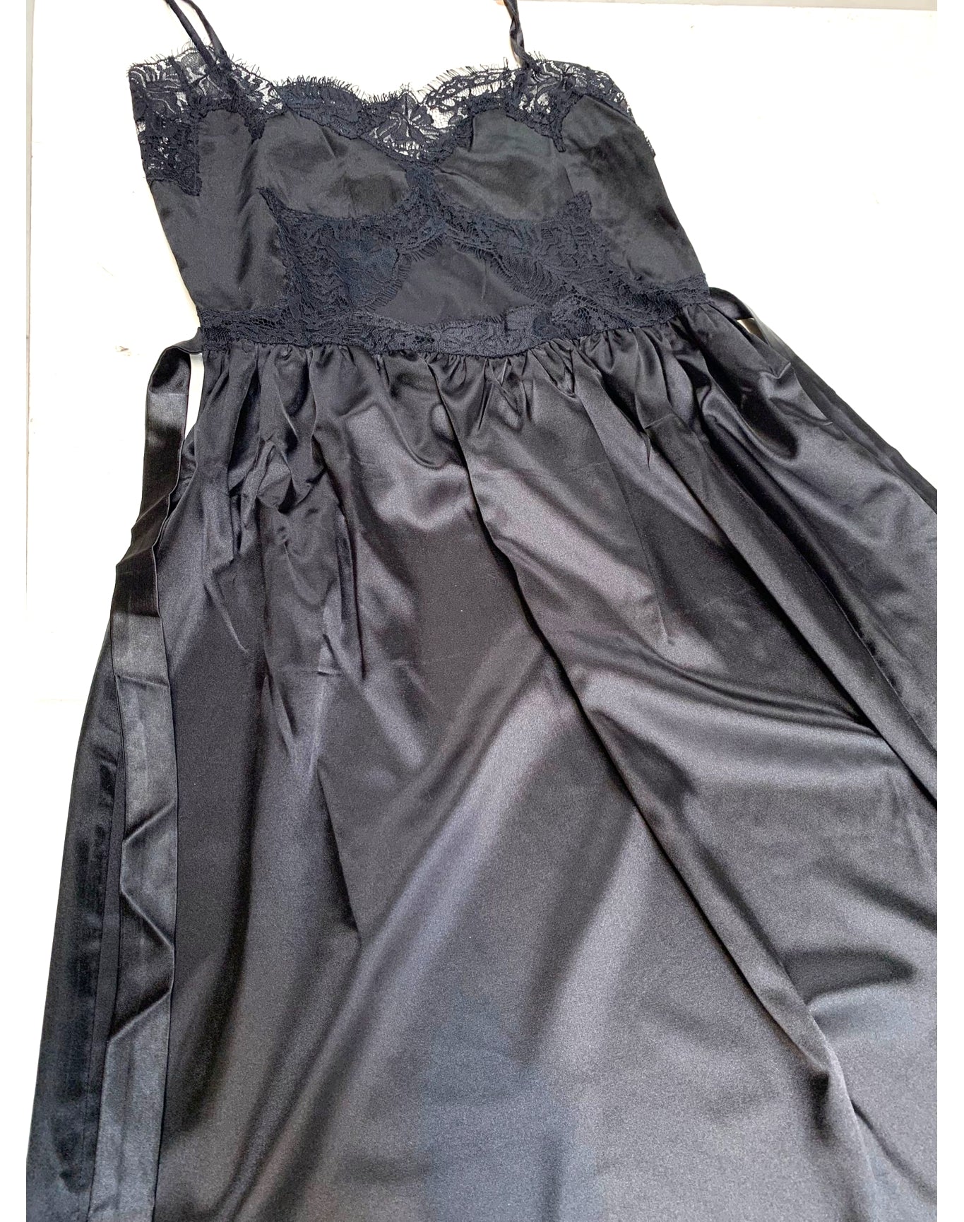 Helen Dress | Black