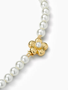 Julie Cho Choker Necklace | 14K Gold on Brass | Mother of Pearls