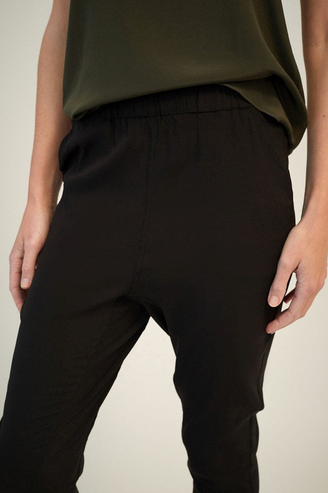 Cara Pant | Black Satin