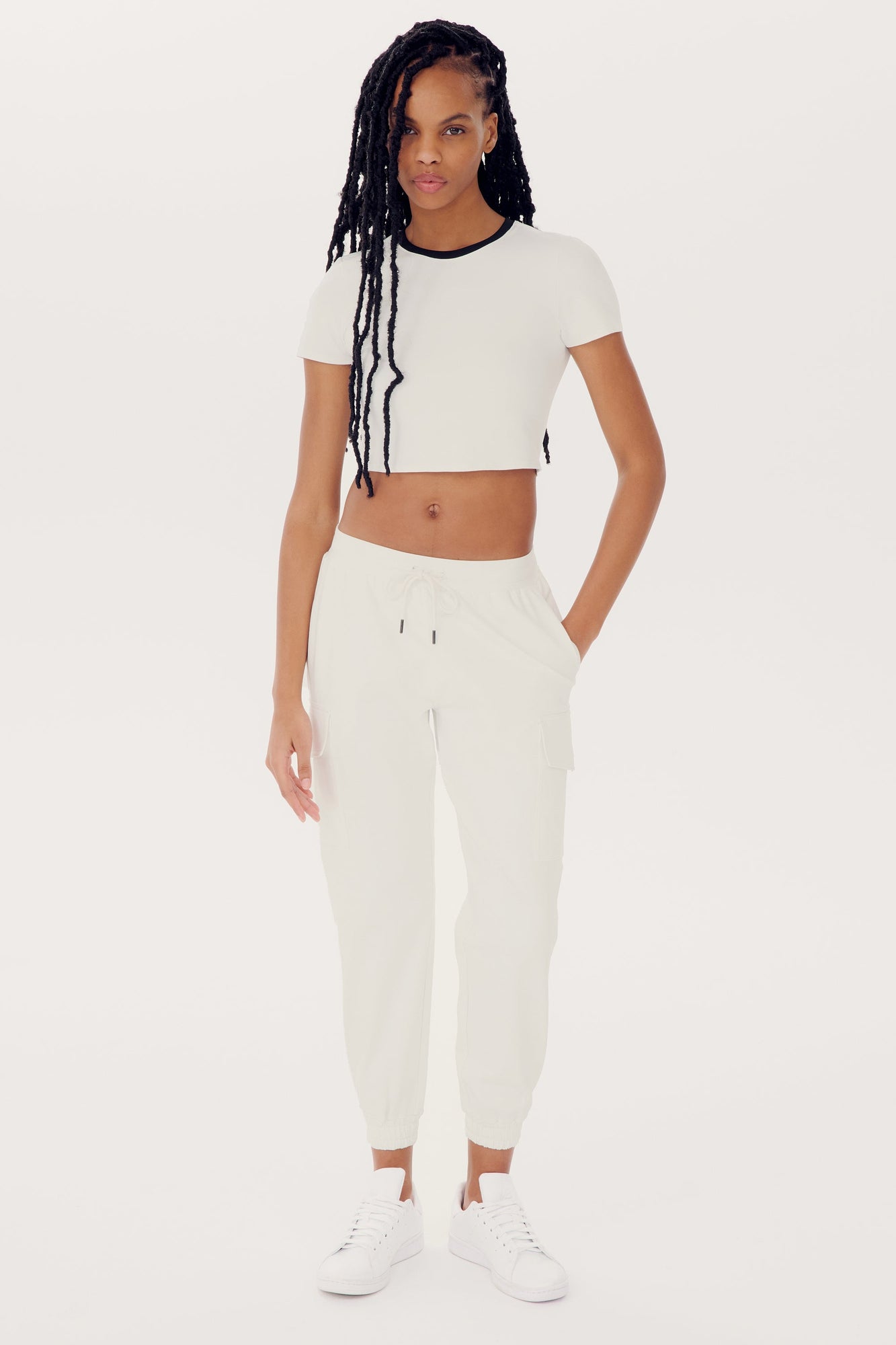 Airweight S/S Crop | White x Black