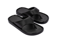 Womens | Float Flip Flop | Black