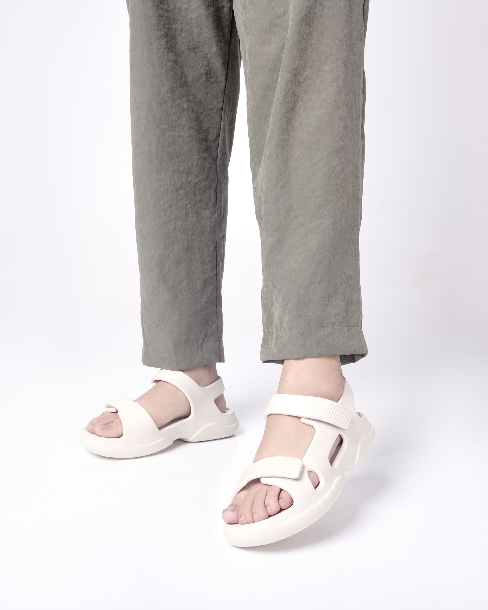 Free AD Papete | Beige