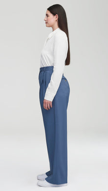 Pleated Trouser in Seasonless Wool | Pigeon Blue