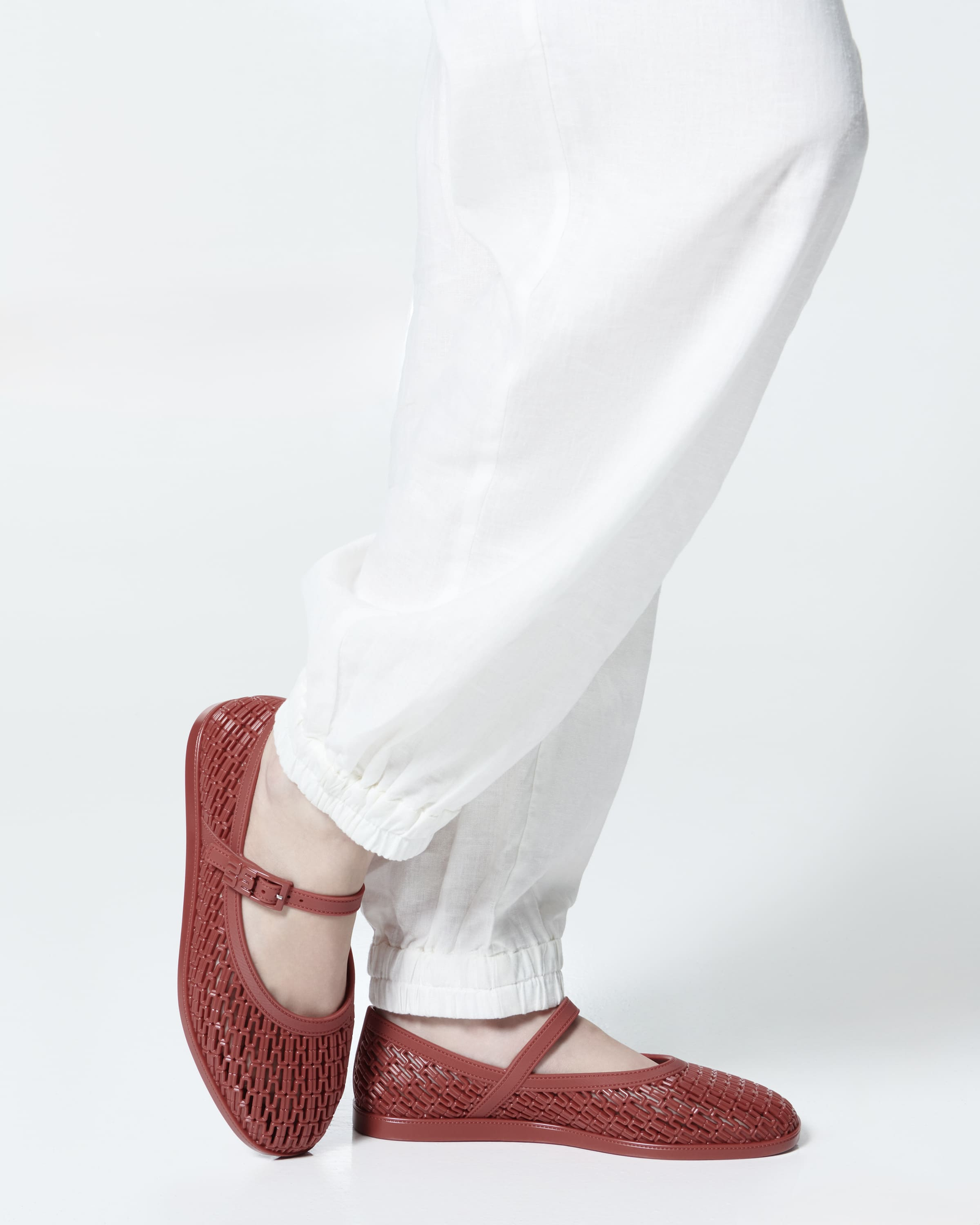 Melissa | Melissa Harper | Red