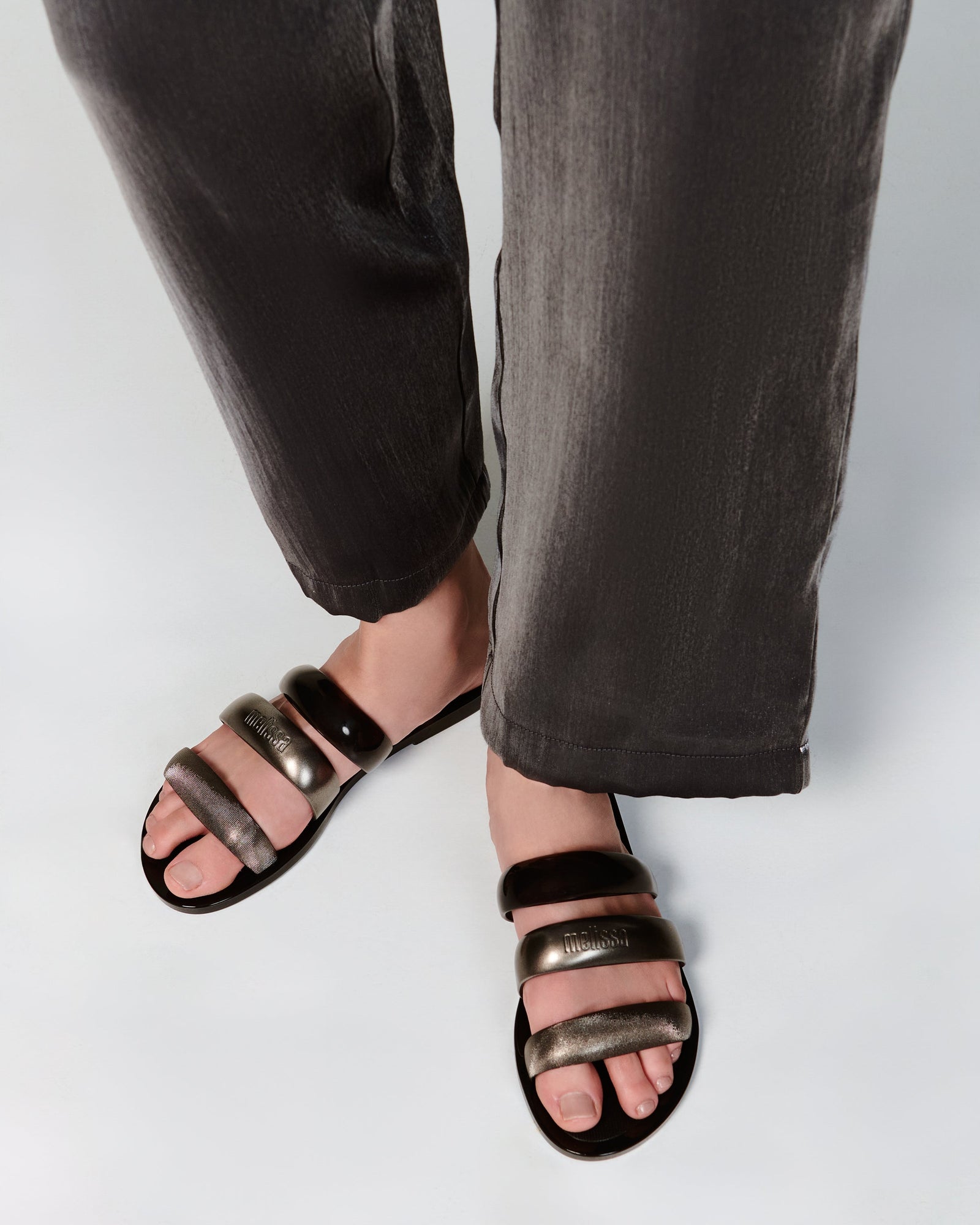 Eclipse Slide | Silver/Black