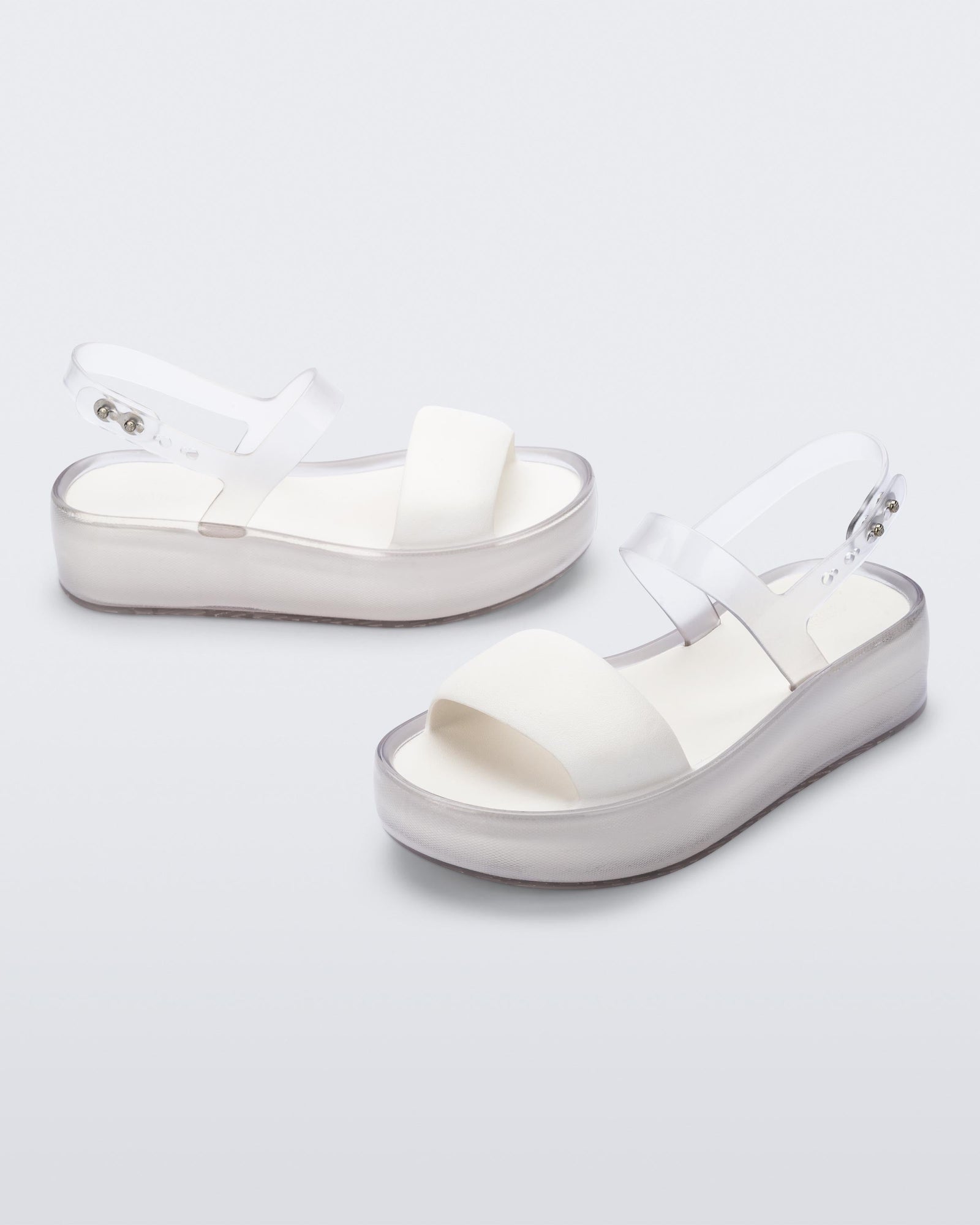Float Platform | Clear/White