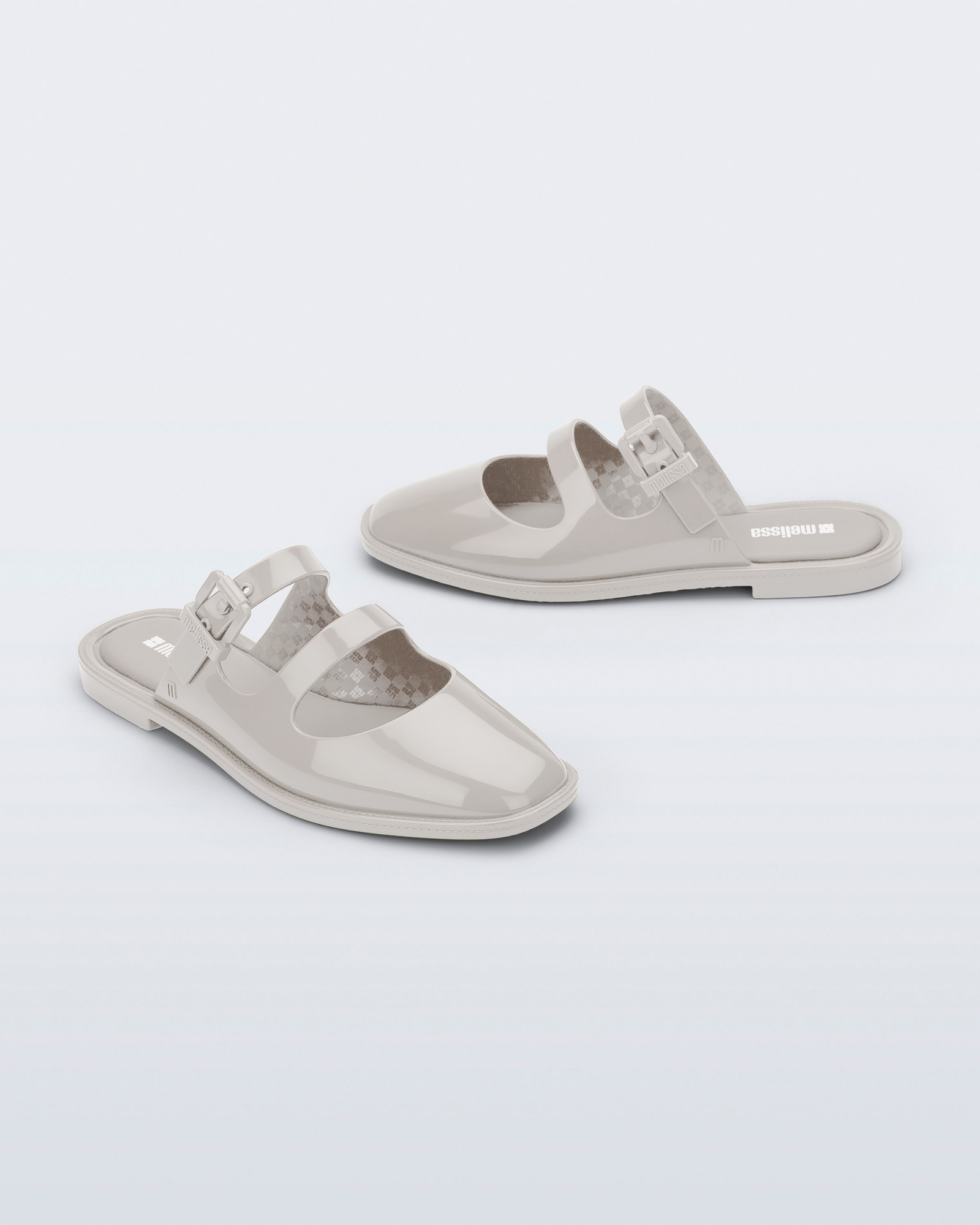 Anastasia Closed | Beige