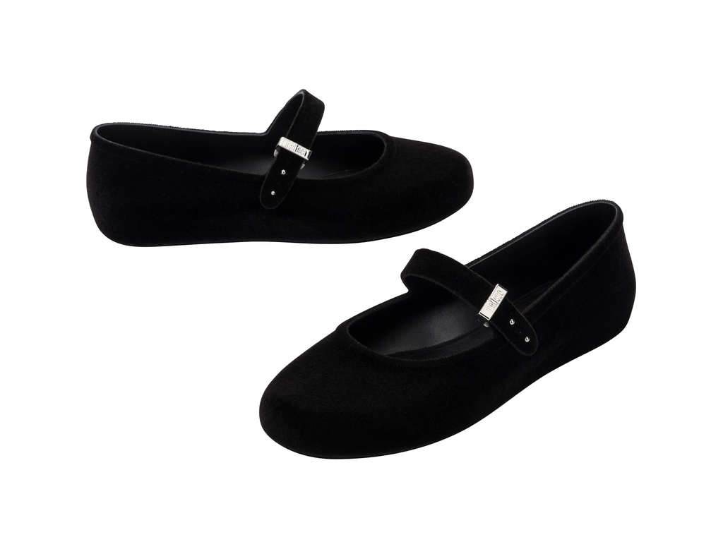 Soft Velvet II Ballerina | Black