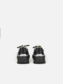 Athletic Shoe | Black