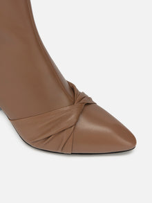 Knotted Toe Boots | Brown