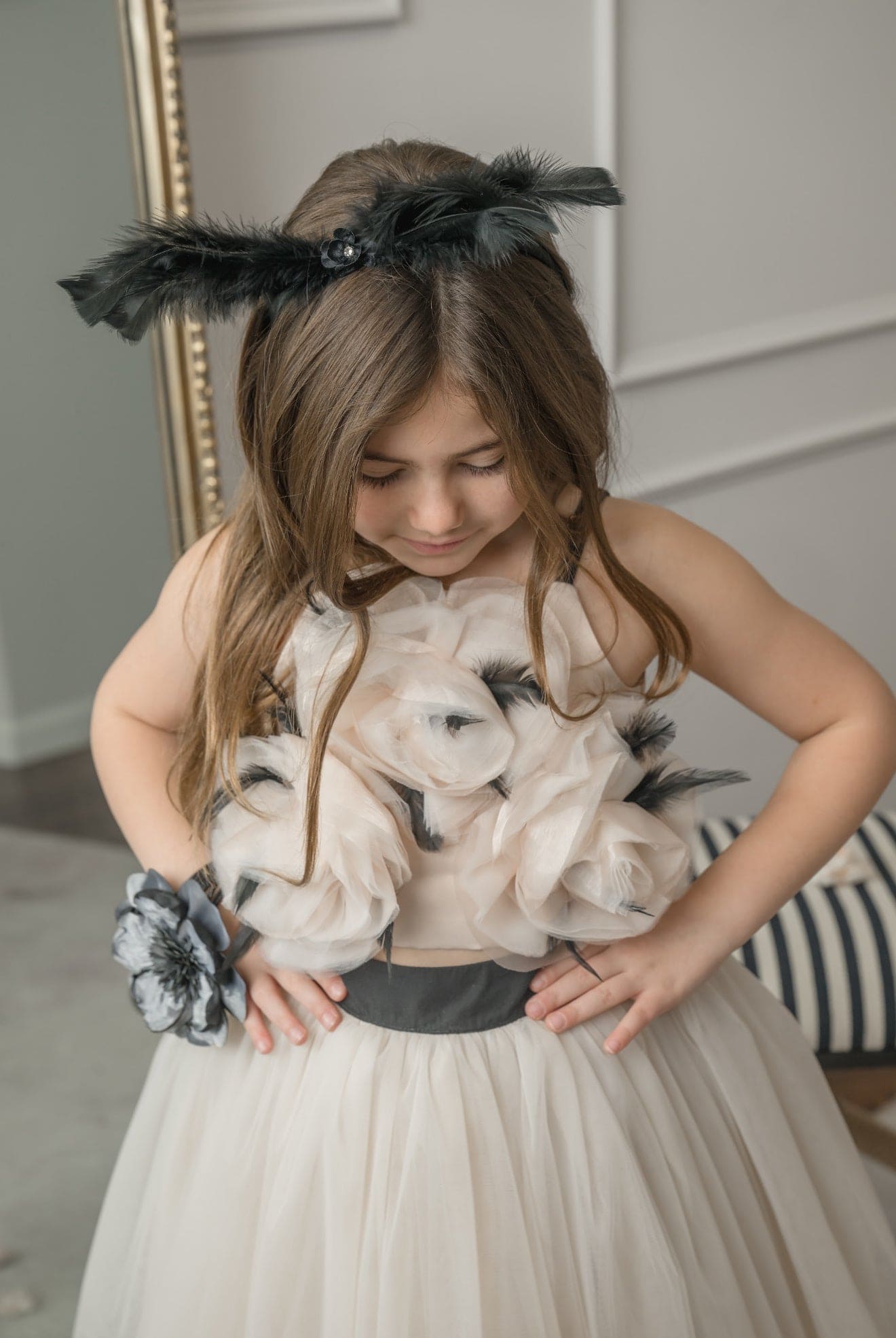 Girl | CocoCaramel Top | Beige x Black