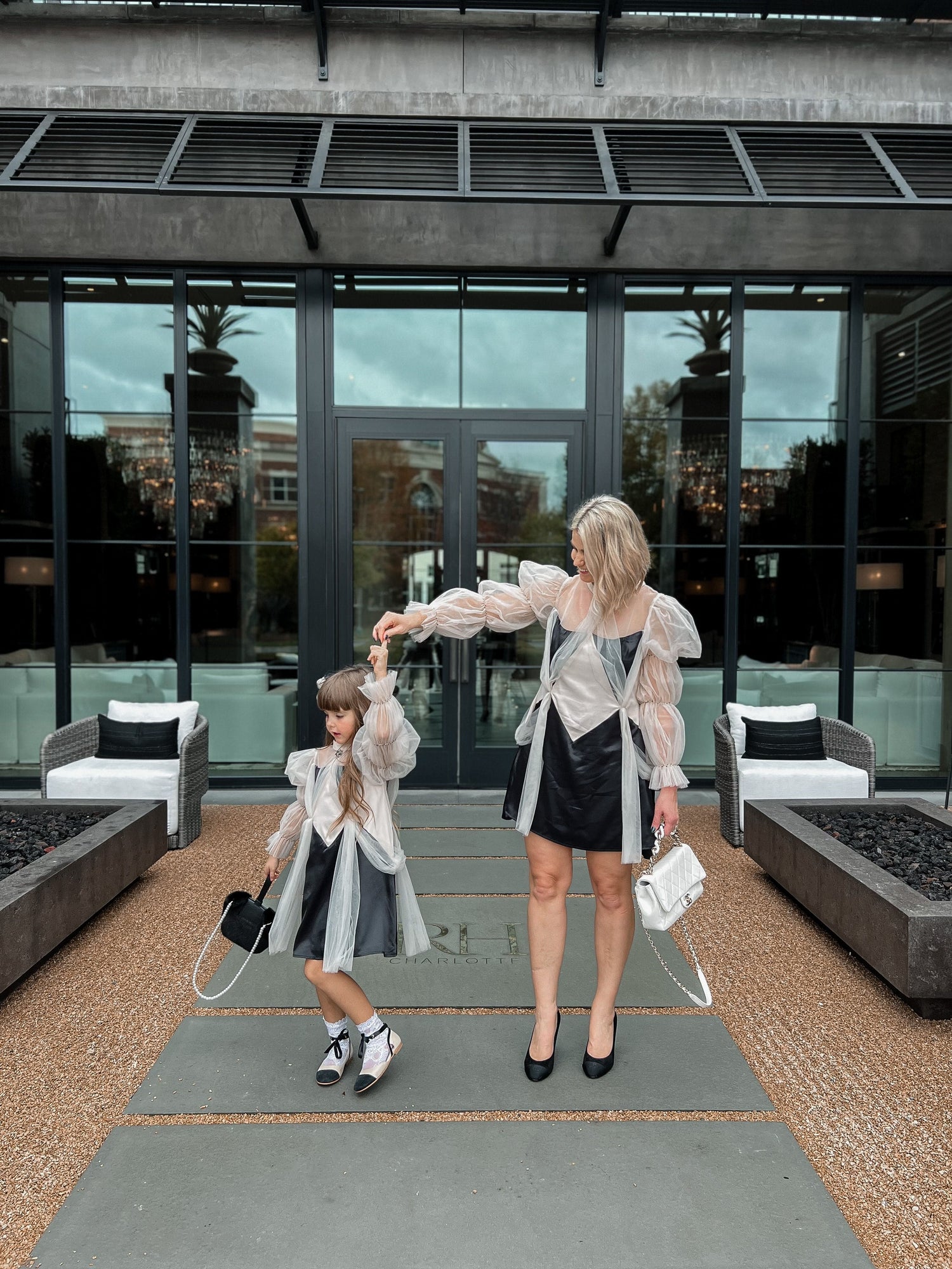 Women | The Paris Mom Dress | White x Black
