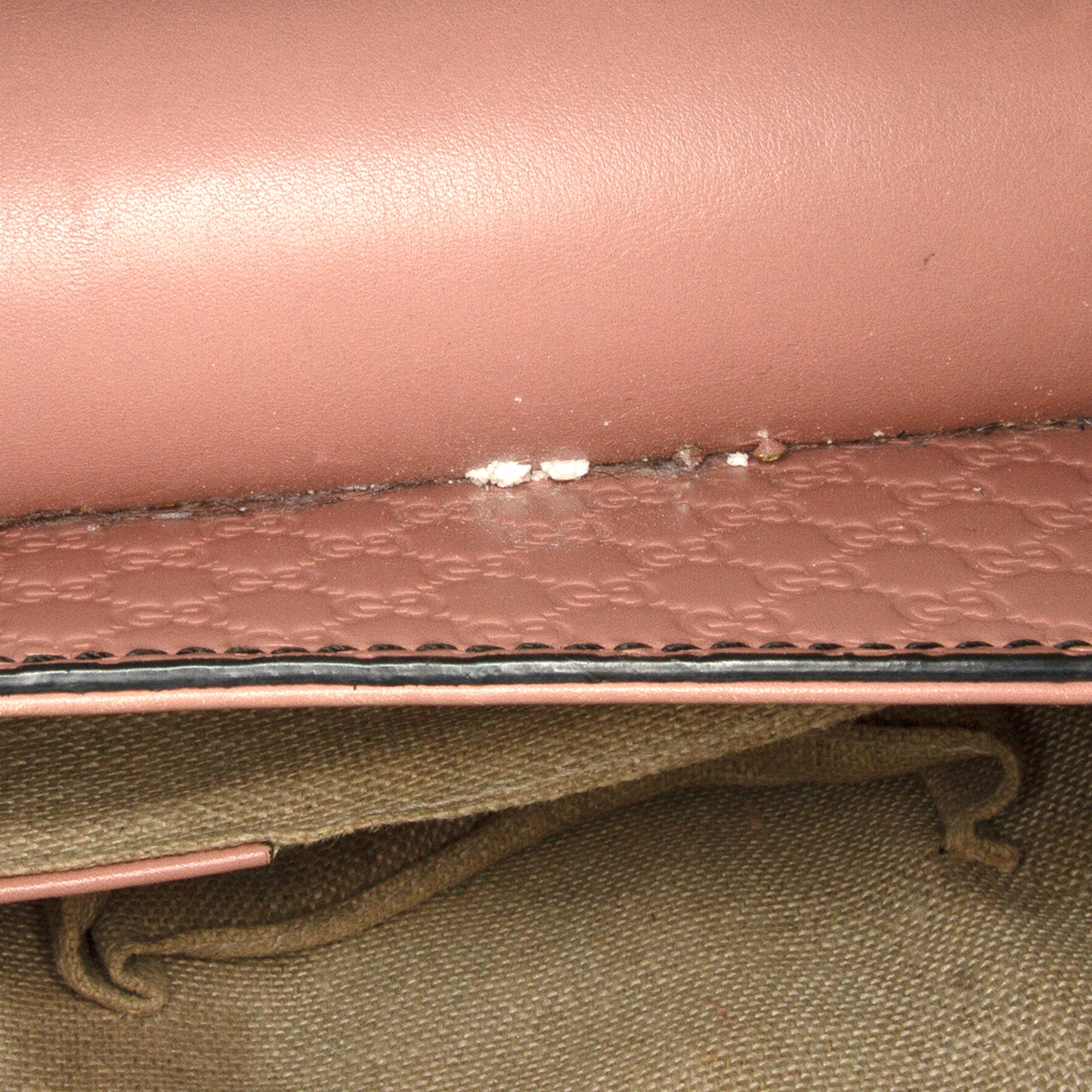 Gucci | Pre-Owned Medium Microguccissima Emily Shoulder Bag | Pink