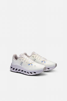 On | Cloudtilt W Sand Shoes | Lavender