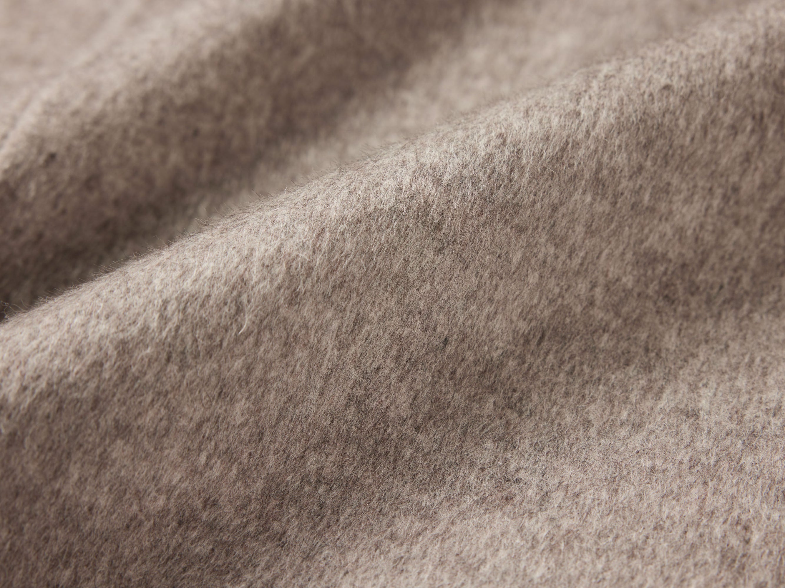 No-Dye Wool Coat | Brown