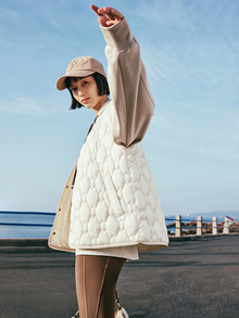 Duck Down Puffer Vest | White
